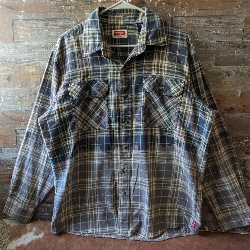 NWT Upcycled Handcrafted Dip Dyed Bleached Flannel Shirt Nashville - Picture 9 of 13